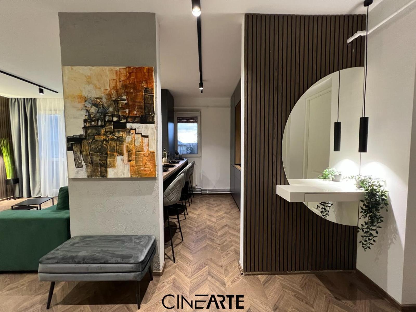 Cinearte Residence Caransebes Ngoại thất bức ảnh
