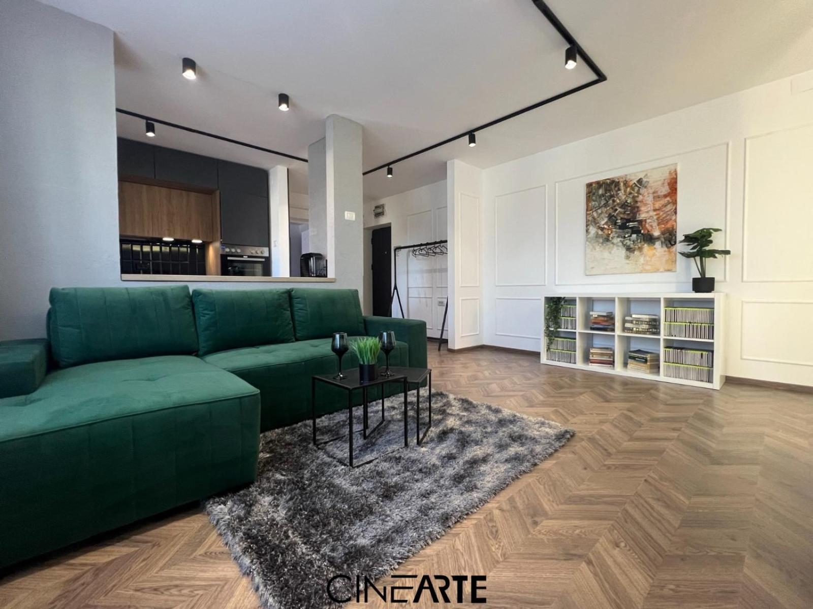 Cinearte Residence Caransebes Ngoại thất bức ảnh